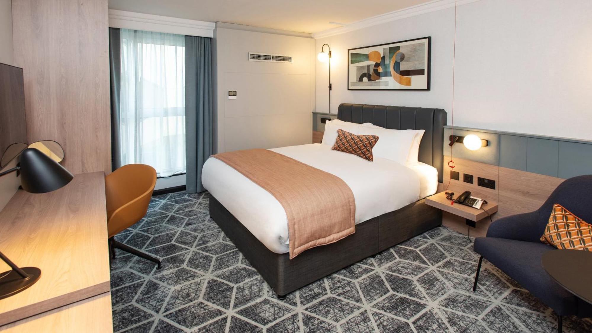Standard Double Room with Accessible Walk-In Shower