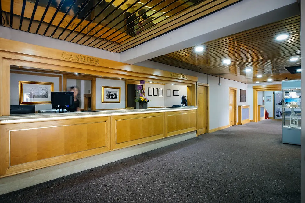 The Royal Angus Hotel-1