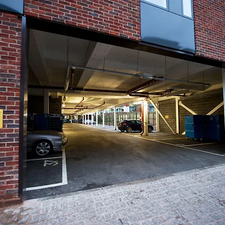 Staycity Aparthotels Birmingham City Centre-3