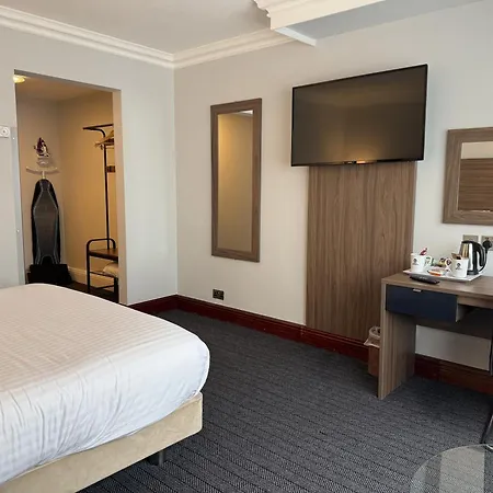 Best Western Plough And Harrow Hotel-2