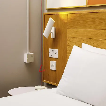 Ibis Styles Birmingham Centre-3